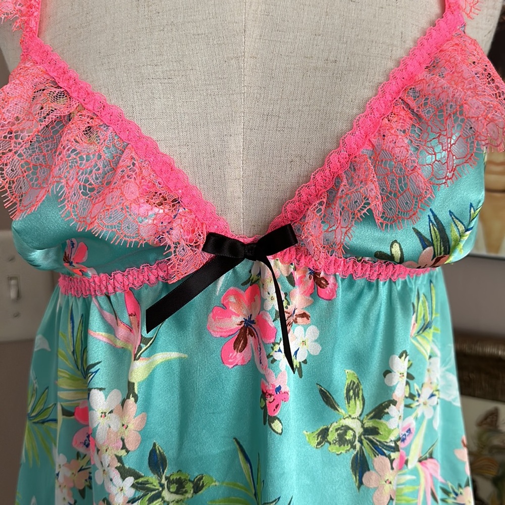 VINTAGE VICTORIA SECRET NIGHTY - Picture 7 of 10